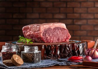 Striploin Black Angus – Tất Tần Tật Về Phần Thịt Hảo Hạng Từ Giống Bò Đắt Giá