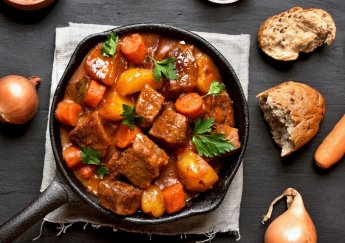 Làm Bò Kho Nên Chọn Thịt Nào: Thăn Vai Chuck Roll Hay Bắp Bò Shank Shin?