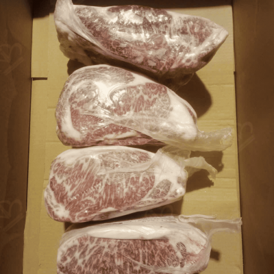 ĐUÔI THĂN NGOẠI BÒ NHẬT ĐÔNG LẠNH– STRIPLOIN FROZEN JAPANESE WAGYU BEEF A-4 GRADE