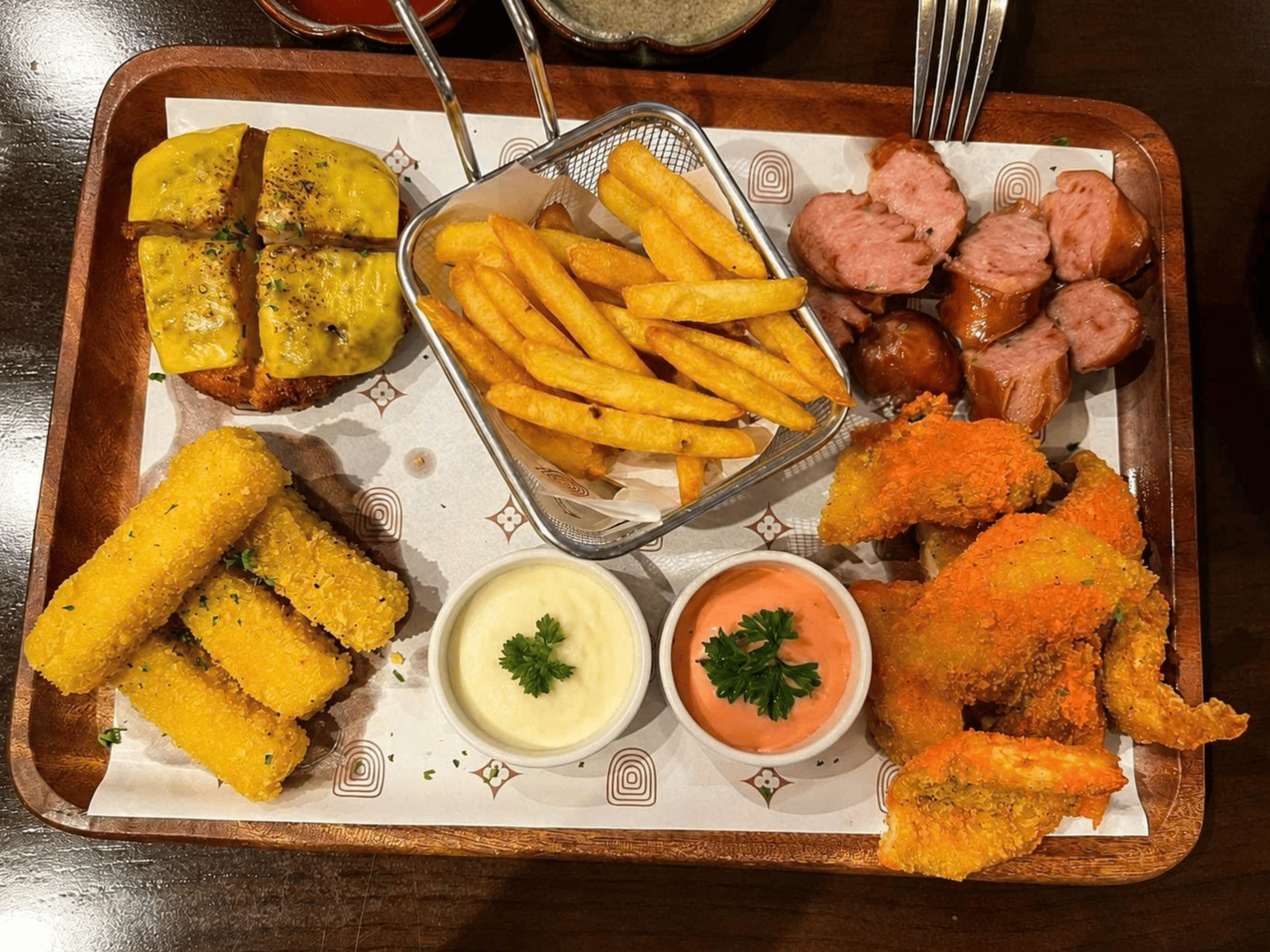 san-pham-burger-tom-nguyen-ha-food