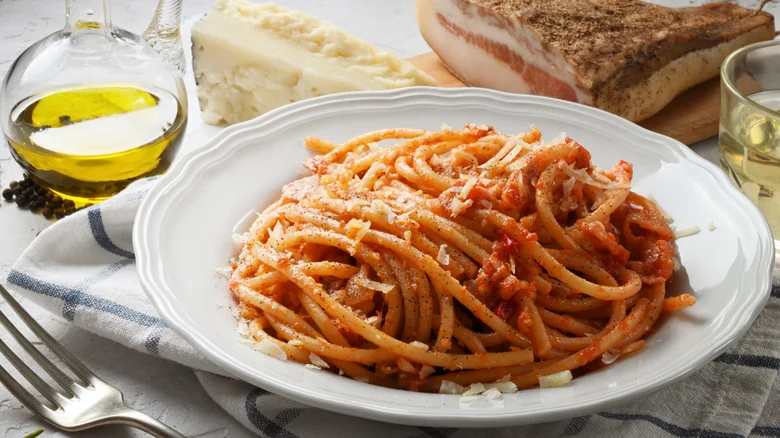 top-cac-sai-lam-khi-lam-nuoc-sot-cho-mi-spaghetti
