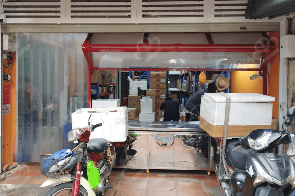 tuyen-dung-nhan-vien-gio-hang-nguyen-ha-food