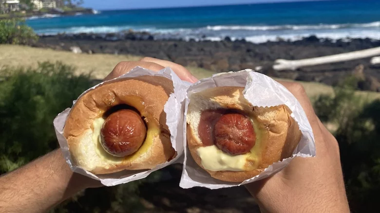 xuc-xich-hotdog-hawaii